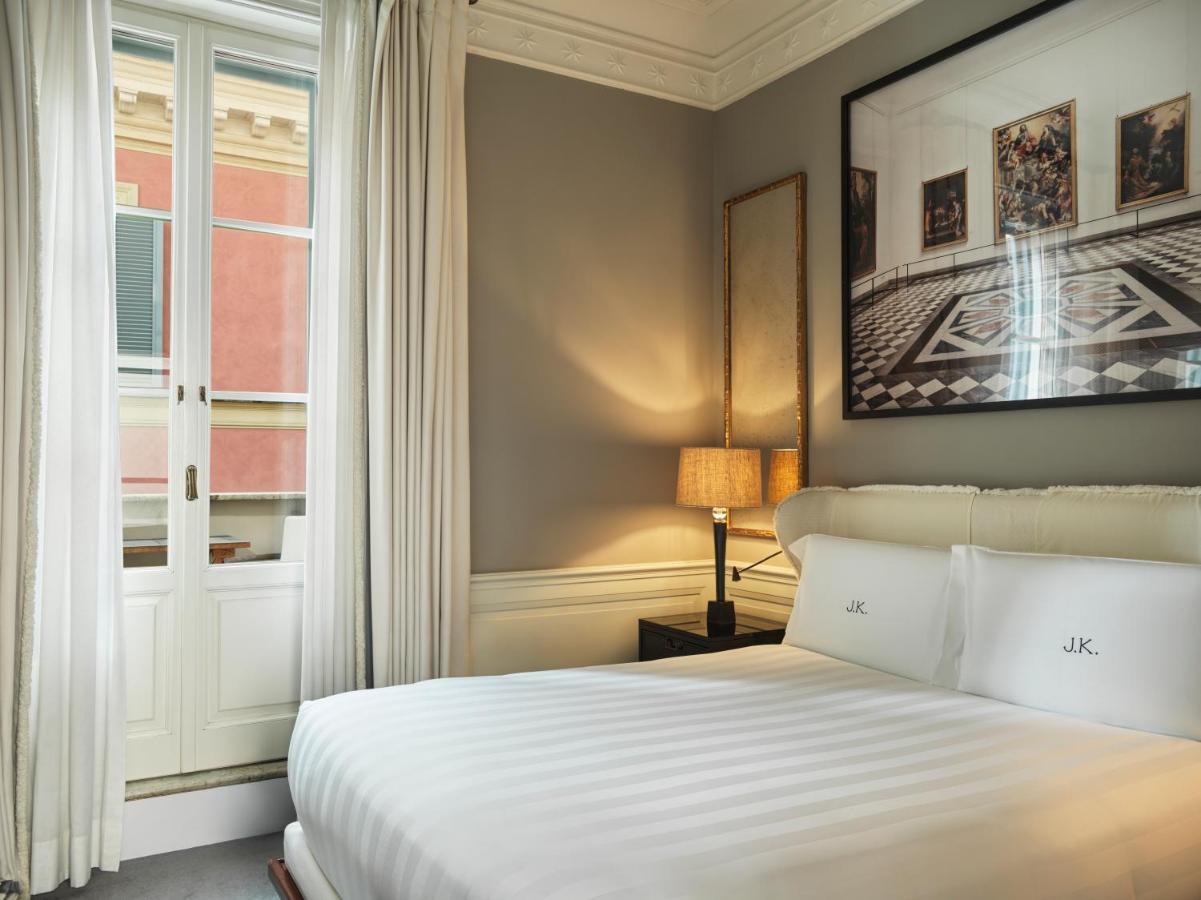 J.k. Place - The Leading Of The World Hotel Roma