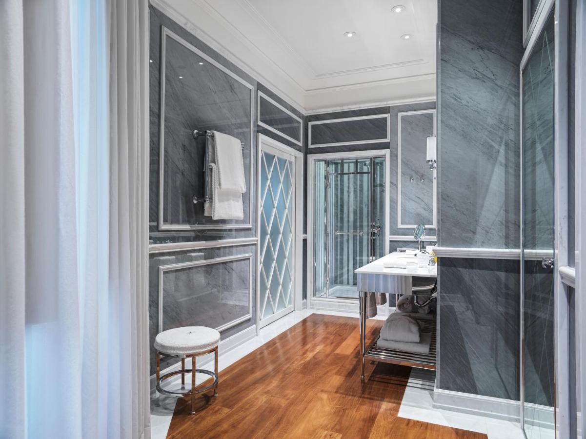 J.k. Place - The Leading Of The World 5* Roma